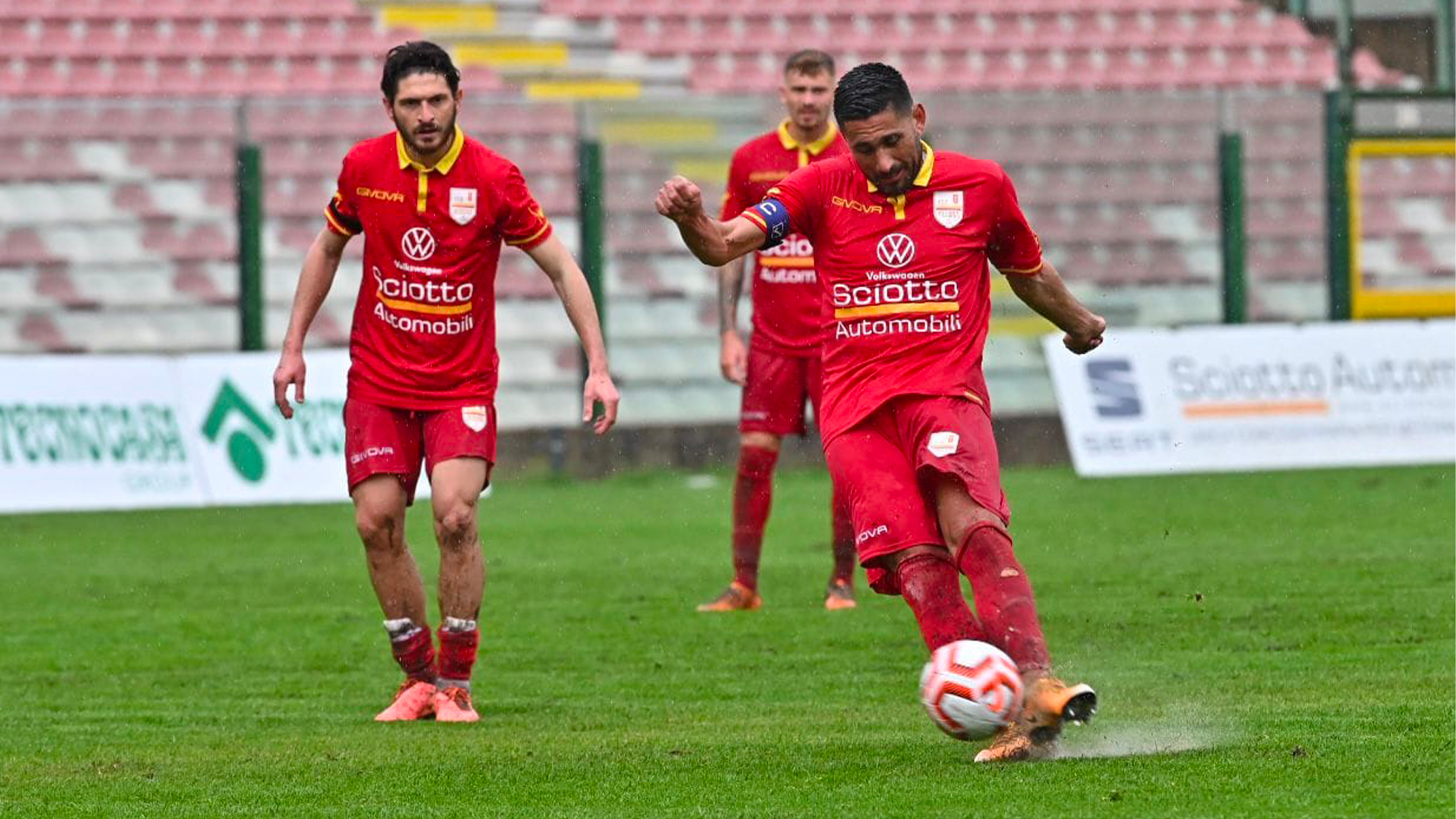 Acr Messina, il messaggio ai tifosi di Domenico Aliperta