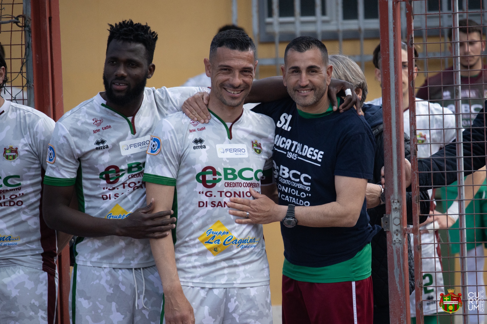 Sancataldese, premiato il capitano Salvatore Di Marco