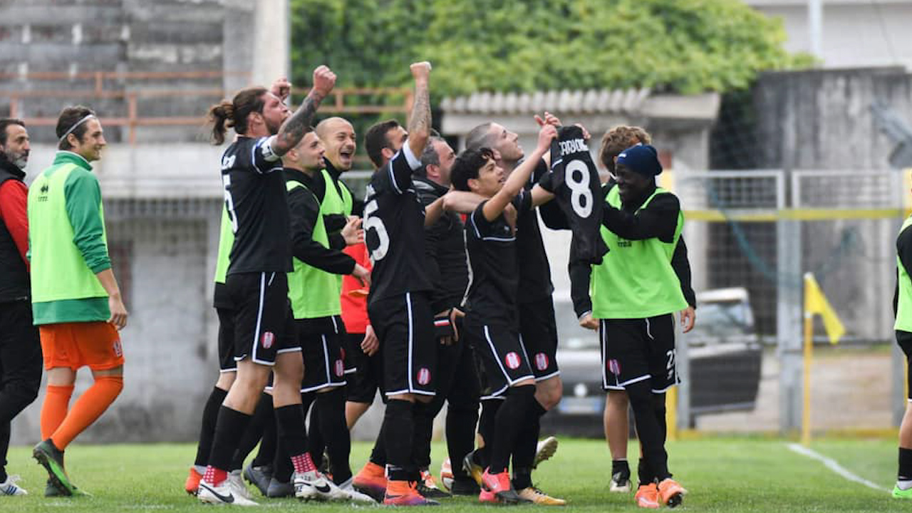 Girone I: vola il Rende, sorride il Marina. Paternò è un colpo a sensazione