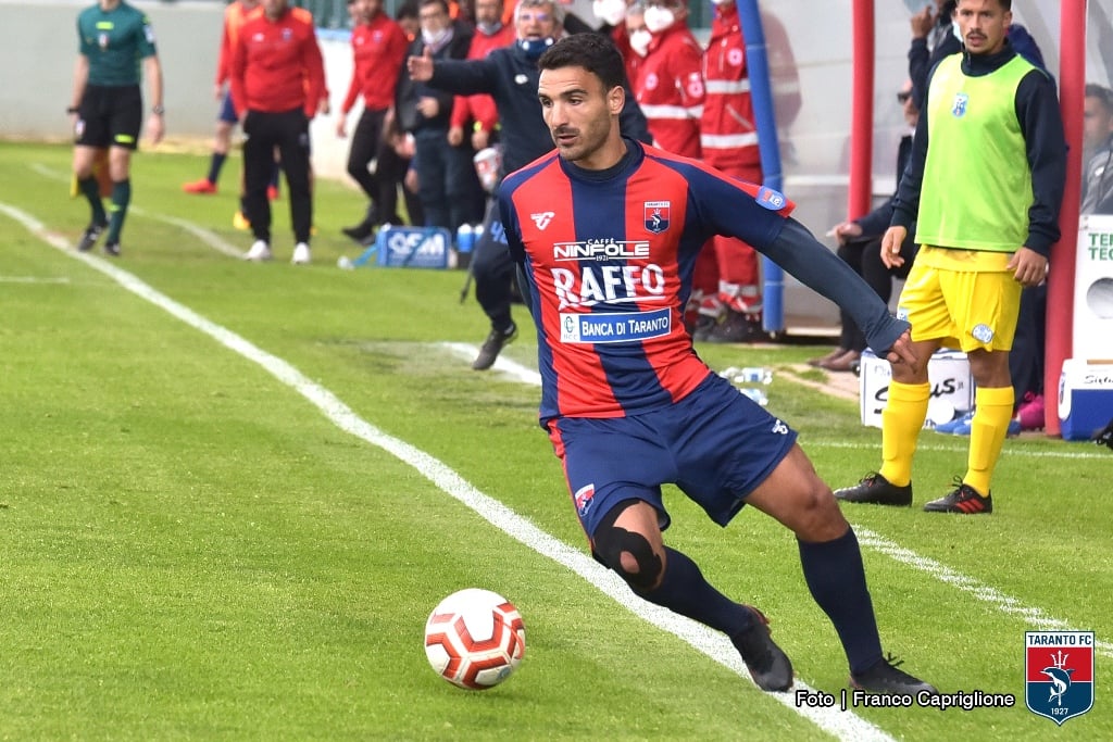 Serie D, Girone H: Taranto corsaro, frenano Casarano e Lavello