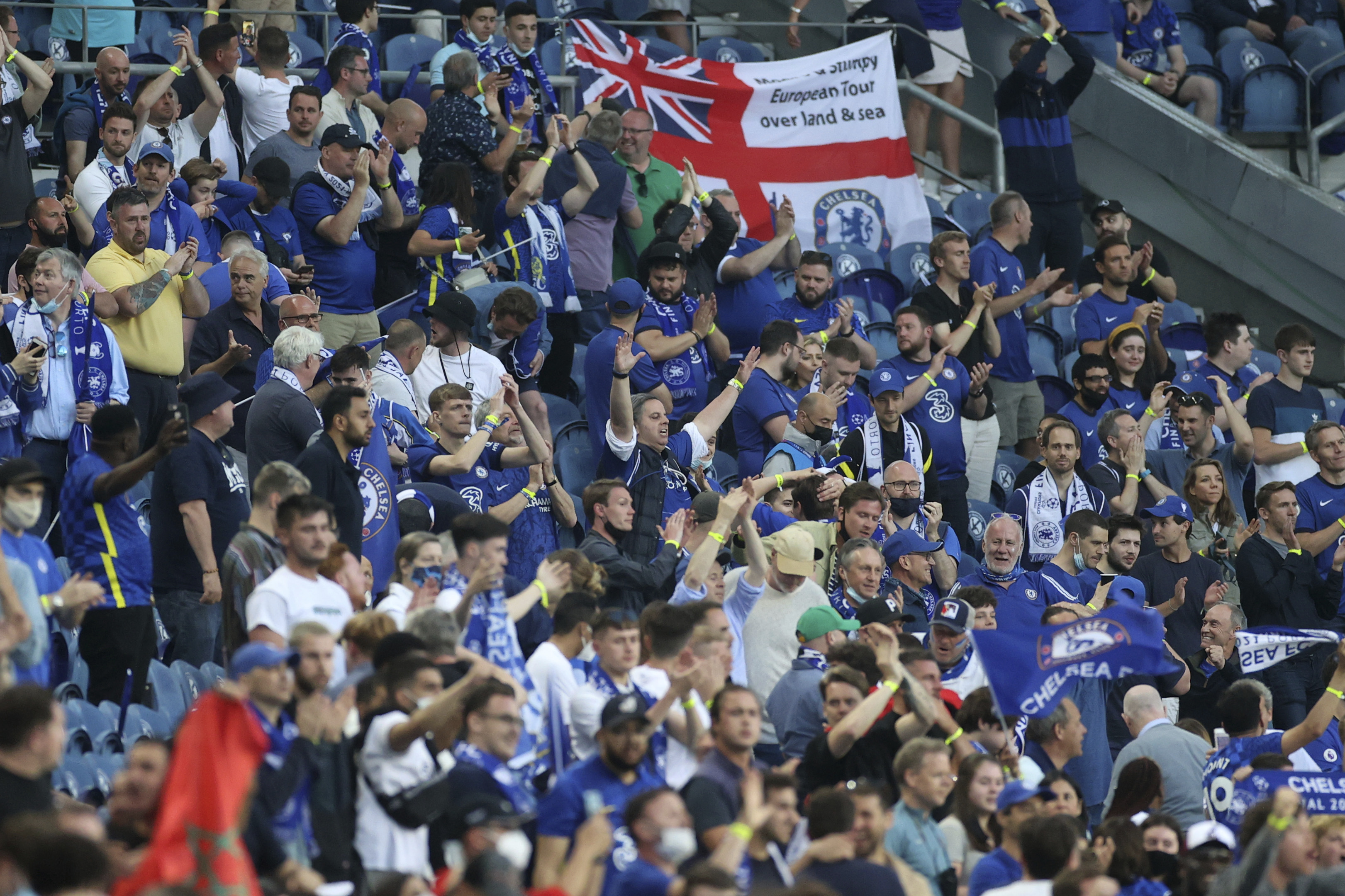 Da oggi ufficialmente ritorna il pubblico: 1.000 spettatori all’aperto e 500 al chiuso