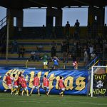 Esultanza Giarre sotto la curva