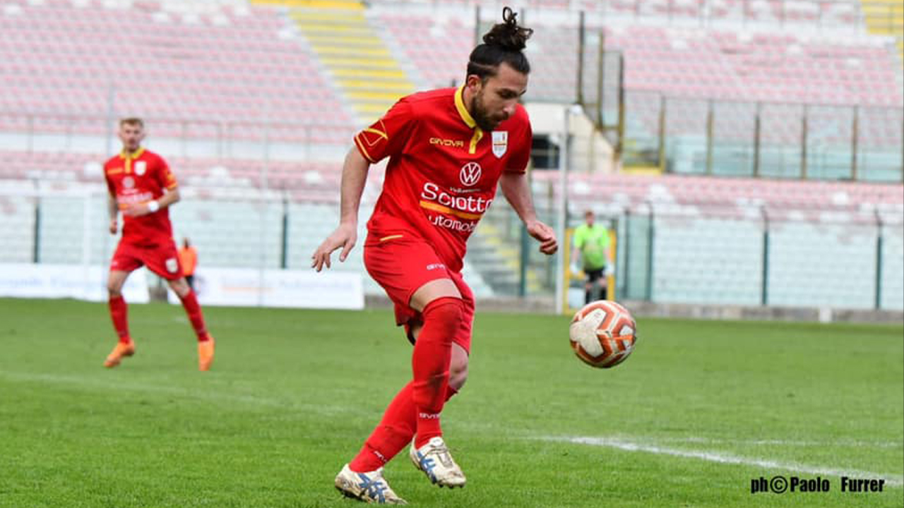 ACR Messina, tocca a Lomasto: “È stata una gioia immensa difendere la biancoscudata”