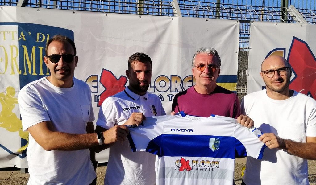 Città di Taormina: Seby Sardo alla corte di Eugenio Lu Vito