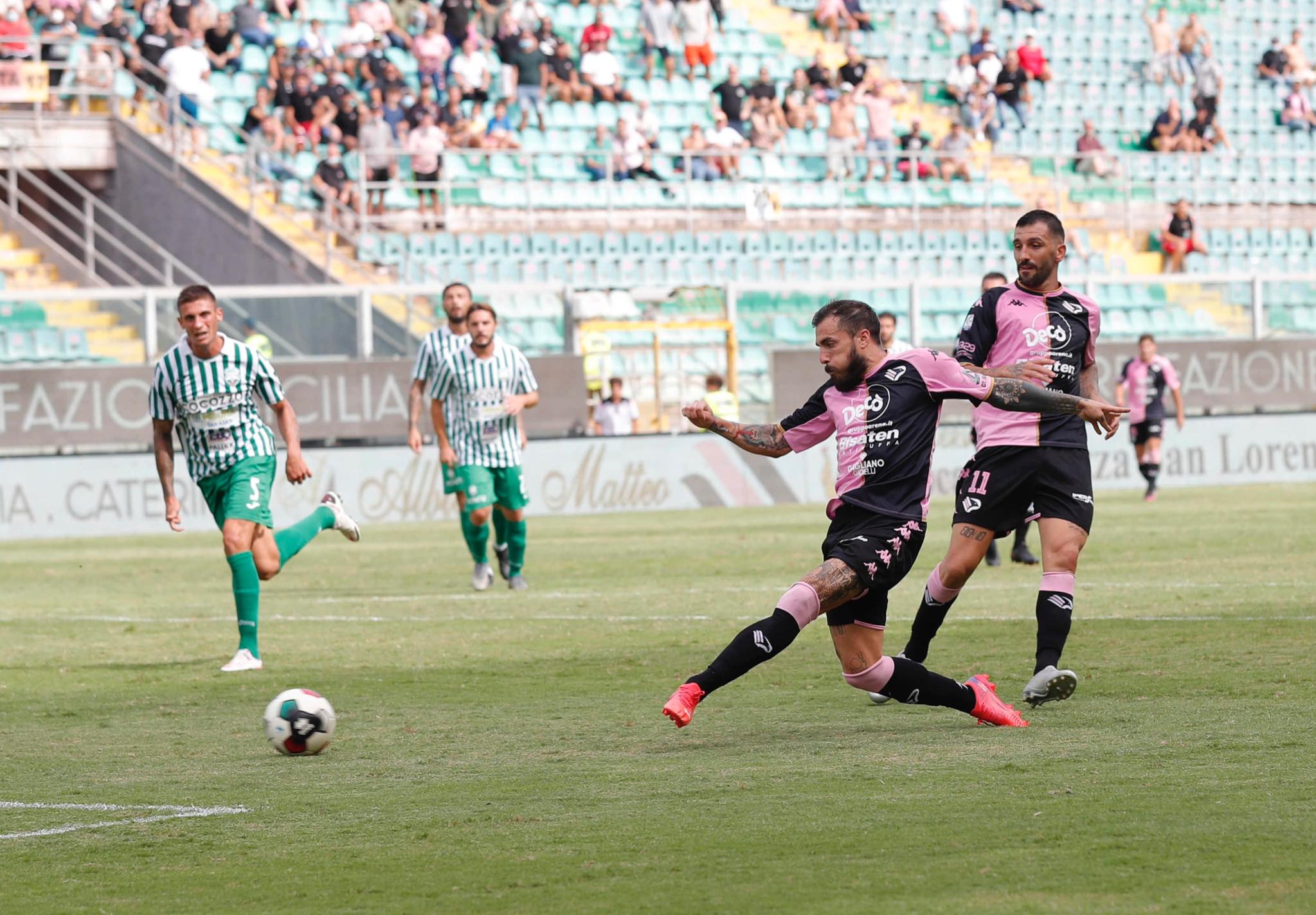 Serie C: Il Palermo passa il turno di coppa, 2 a 1 al Monopoli