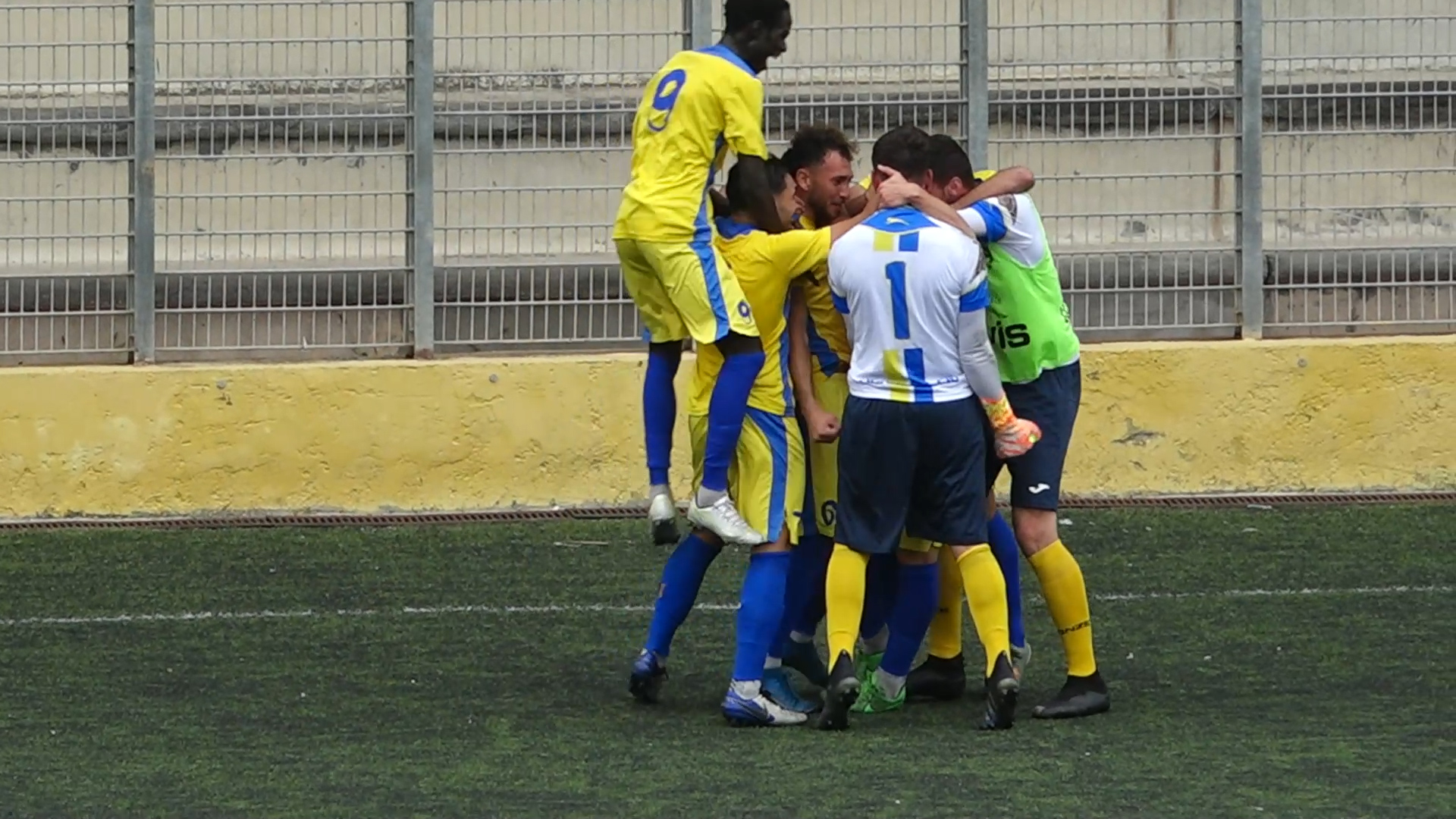 Serie D, Licata: doppio rinforzo difensivo dal Lavello per mister Romano