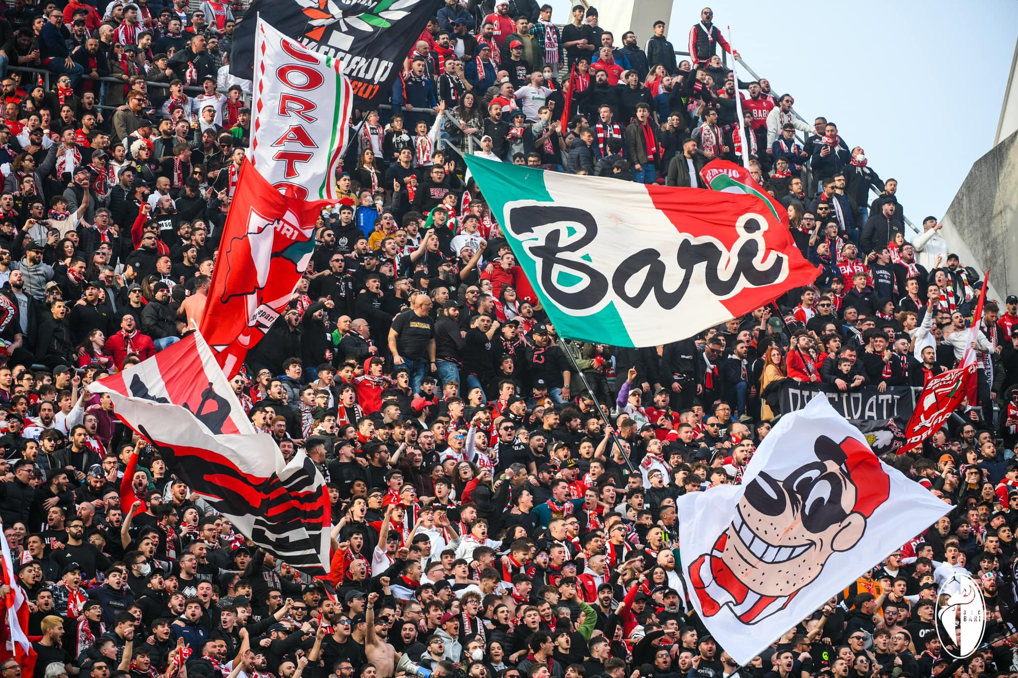 Programmazione, investimenti, passione: il Bari corona il sogno Serie B