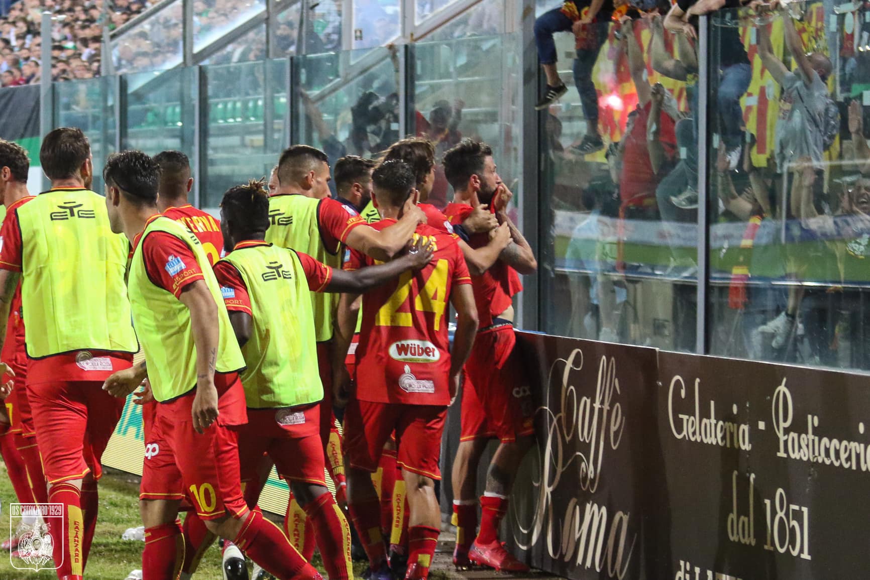 Serie C, playoff: Catanzaro e Palermo difendono il risultato, Reggiana chiamata alla rimonta