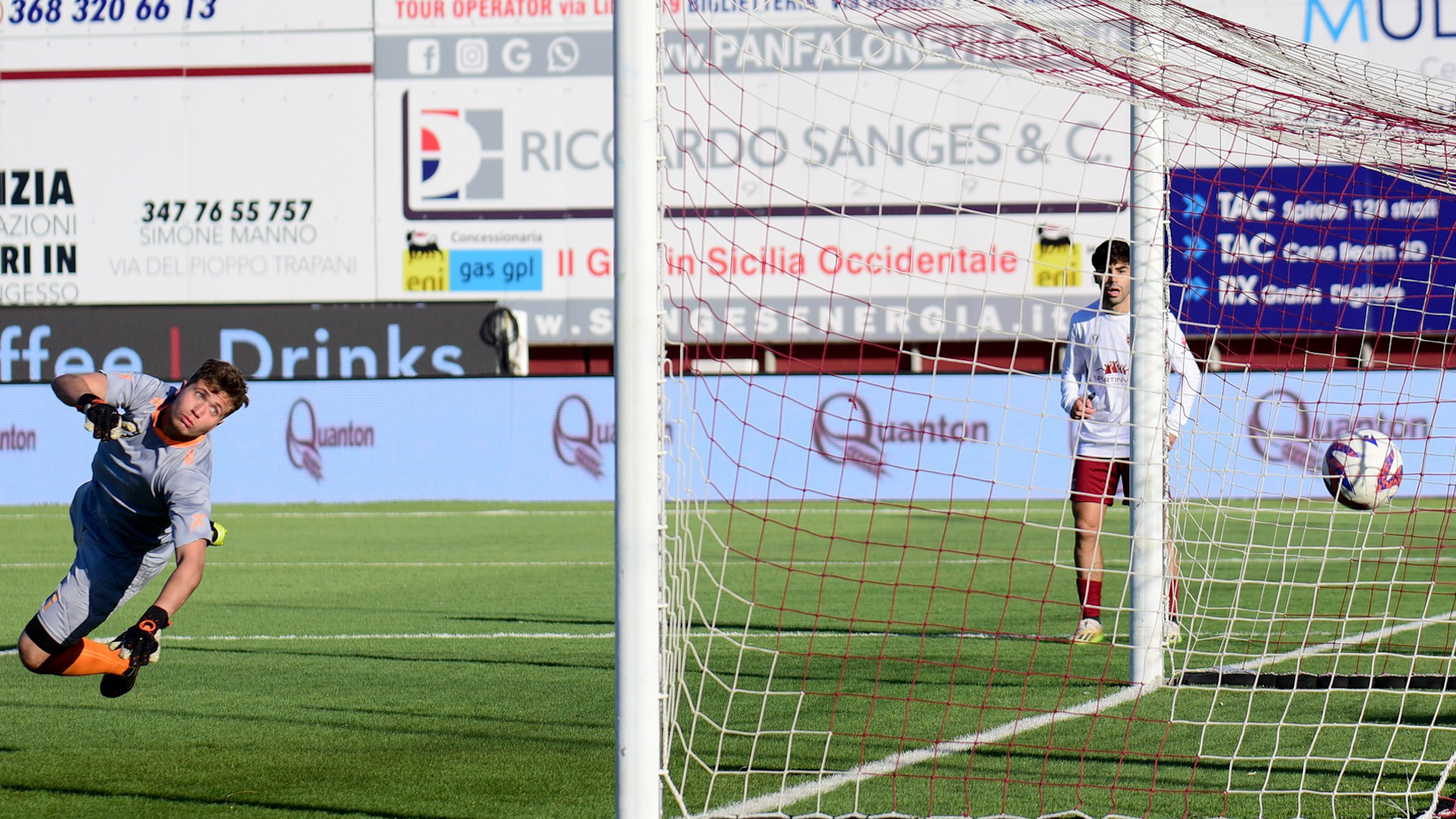 Serie D, Trapani-Gioiese 8-0: è davvero questo il calcio che volete?