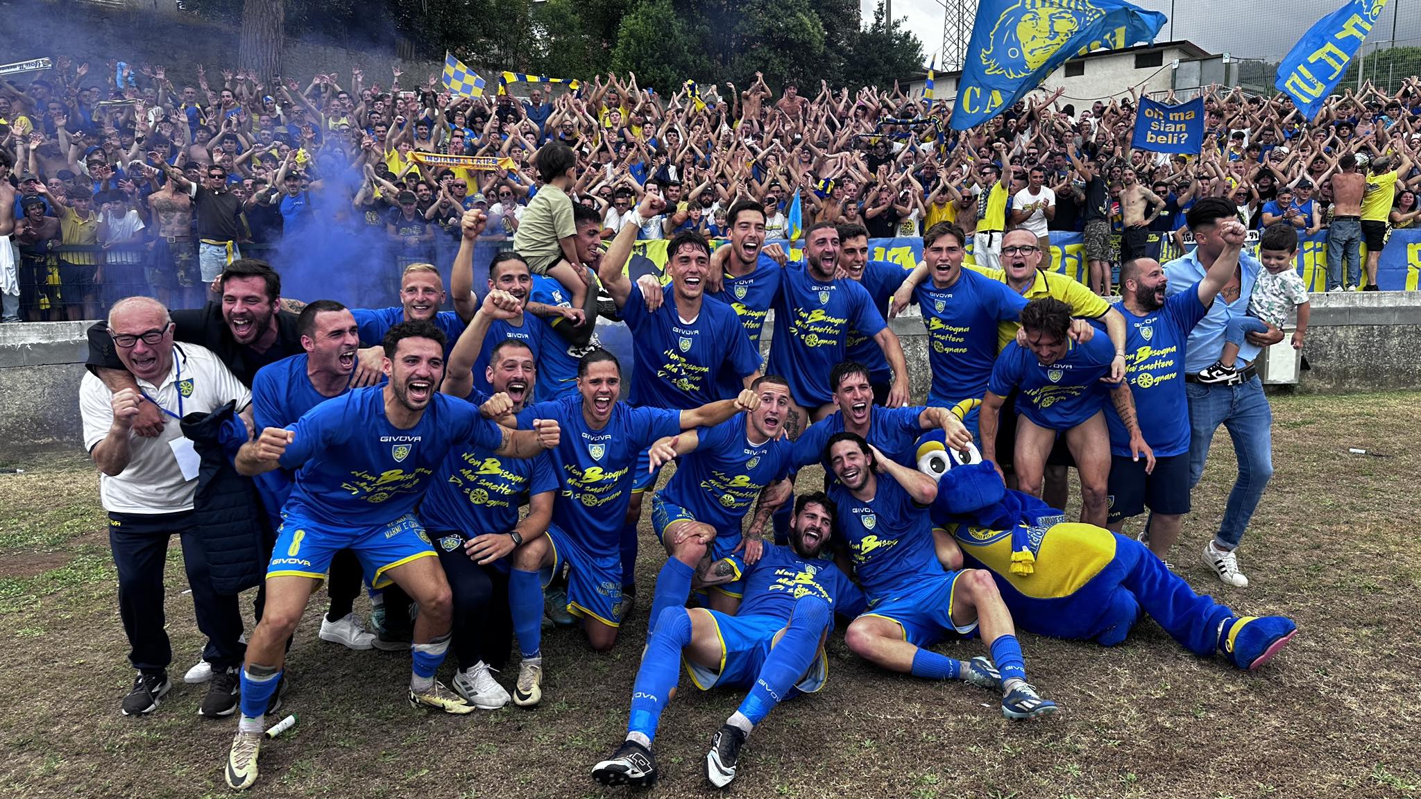 Organizzazione, programmazione ed idee chiare: la Carrarese vola in Serie B