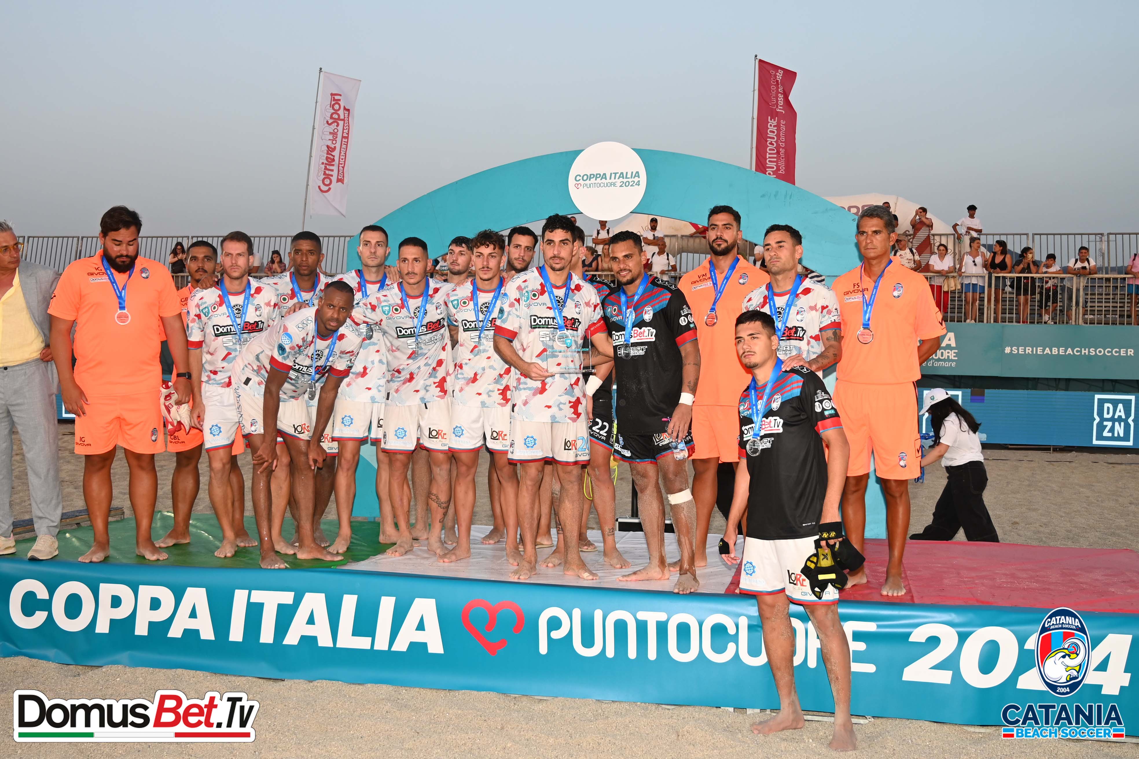 DomusBet Catania Beach Soccer-Catania Fc, il Catania FC vince la sua prima Coppa Italia battuta la DomusBet Catania Beach Soccer