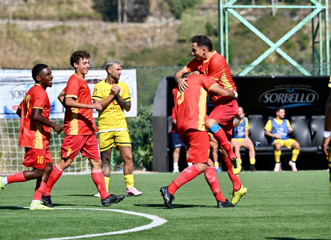 Eccellenza Girone B Giornata 1: fari puntati su Atletico Catania-Modica e Avola-Messana, Vittoria fa tappa al “Fresina”